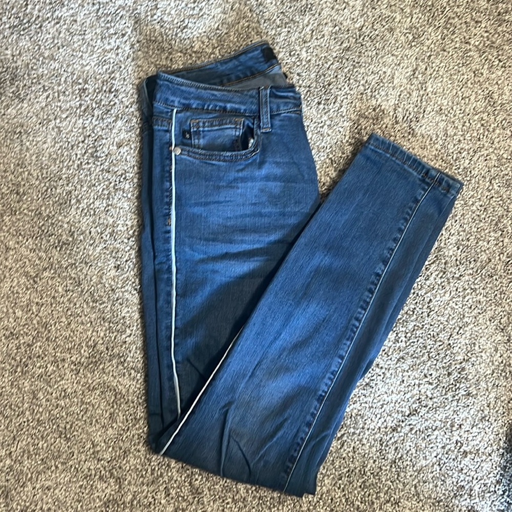 Woman’s Judy Blue Skinny Fit Jean